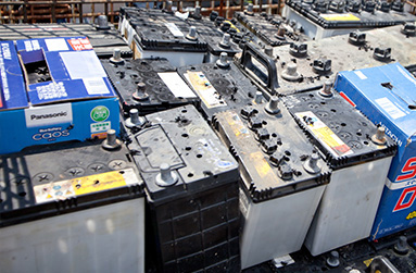 自動車バッテリー