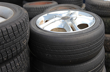 アルミホイル(タイヤ付)大